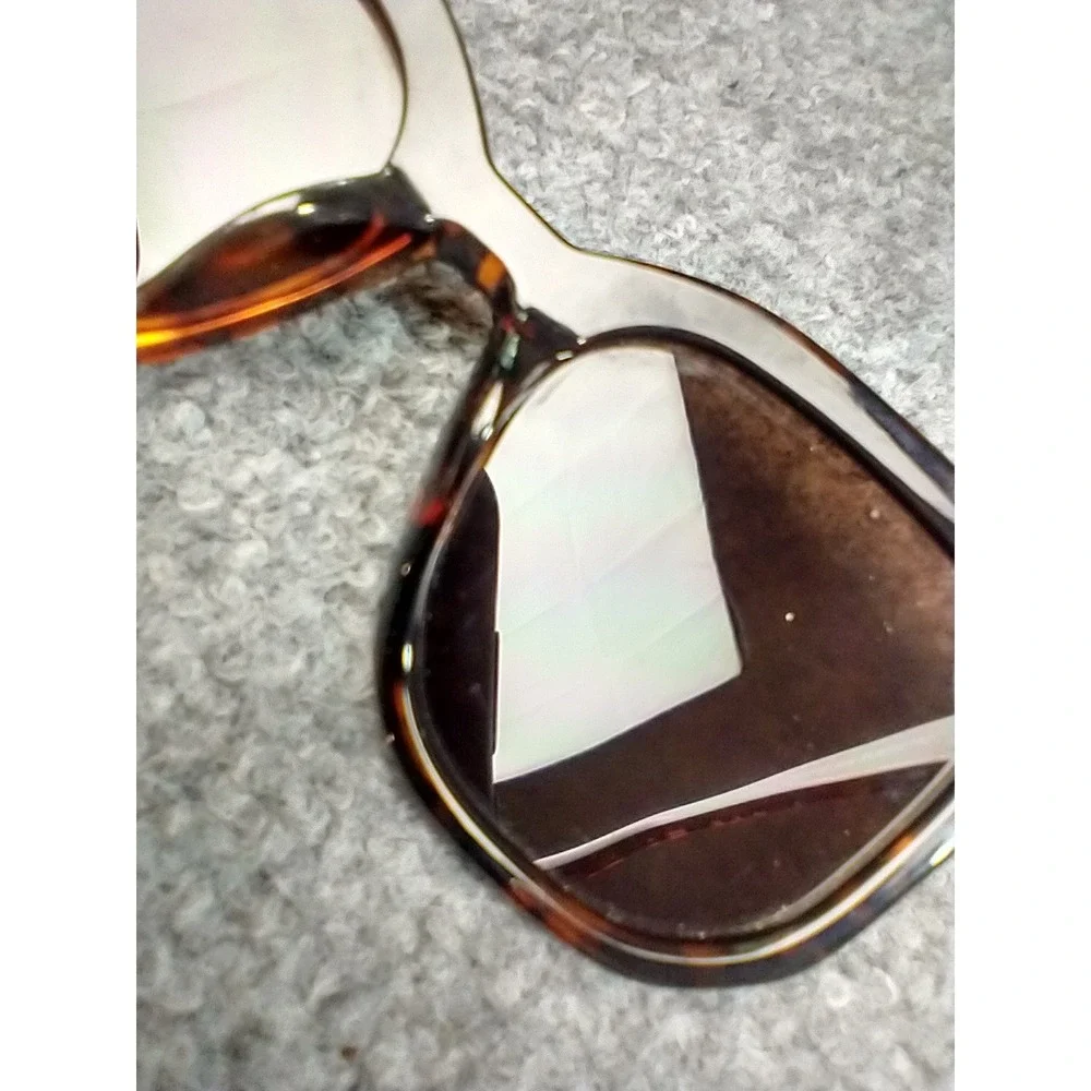 DIFF Eyewear Tobin Tortoise Oversized Square Sunglasses DE01-0429-TOBNN 63mm